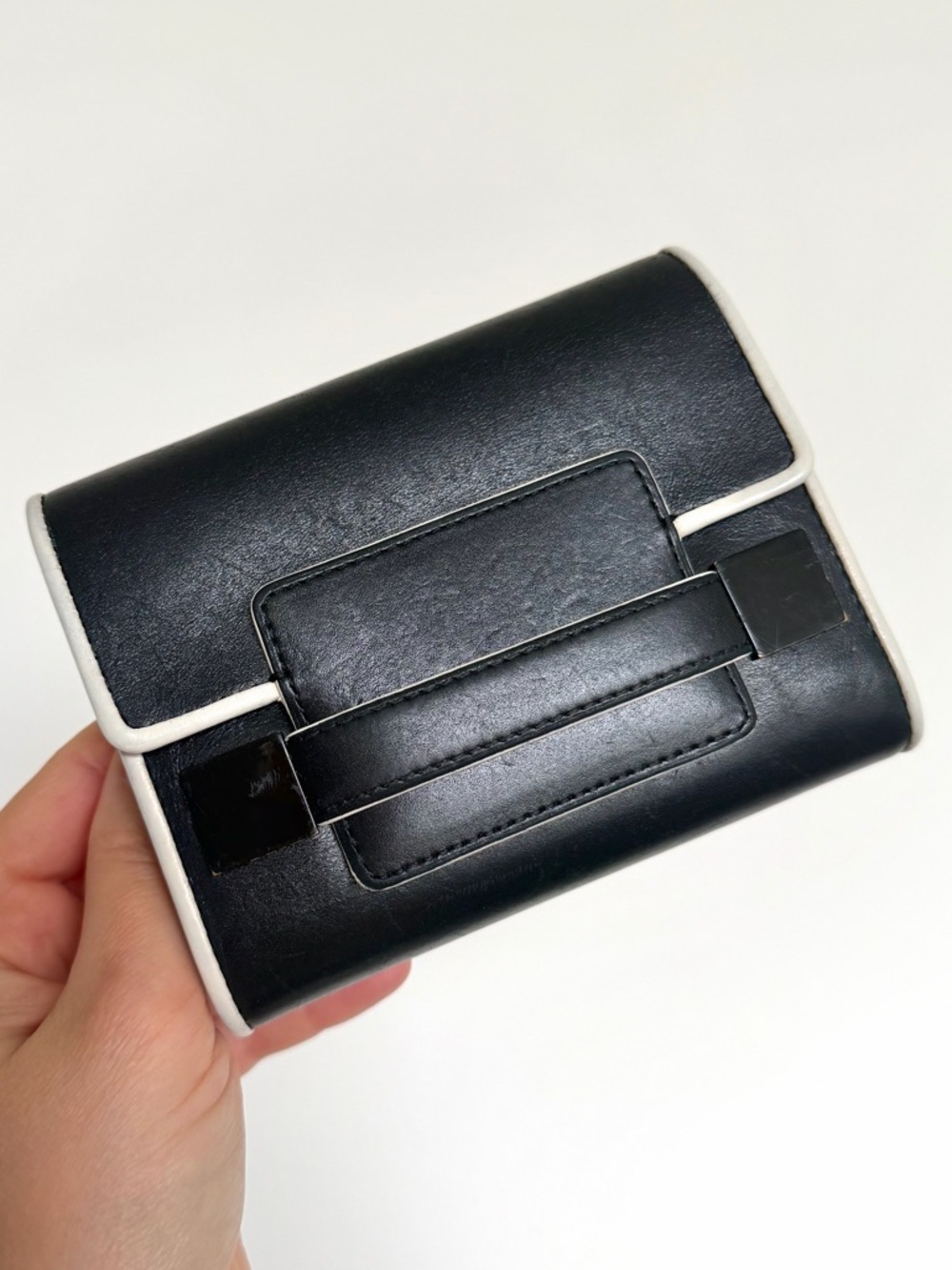 Delvaux Madame Black Leather Card Holder Wallet - Picture 11 of 11